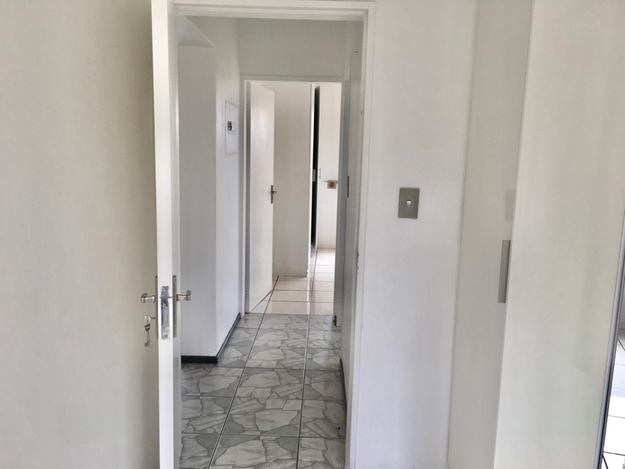 2 Bedroom Property for Sale in Winchester Hills Gauteng