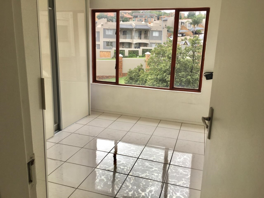 2 Bedroom Property for Sale in Winchester Hills Gauteng