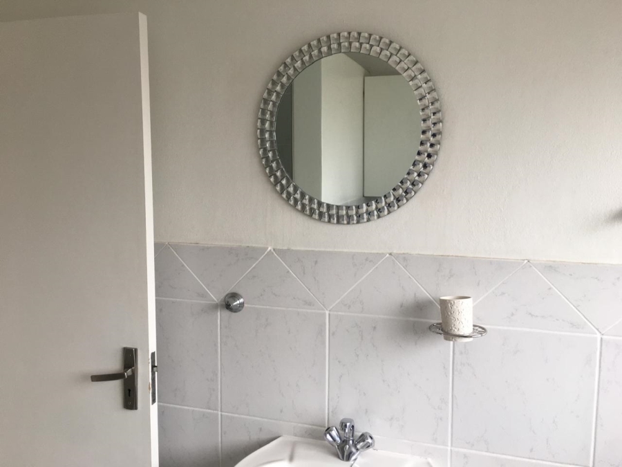 2 Bedroom Property for Sale in Winchester Hills Gauteng