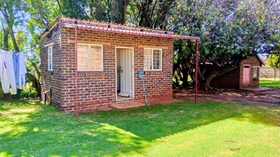 To Let 2 Bedroom Property for Rent in Beckedan Gauteng