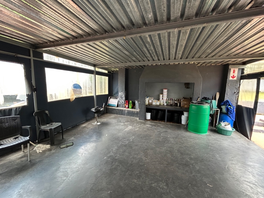 5 Bedroom Property for Sale in Vorna Valley Gauteng