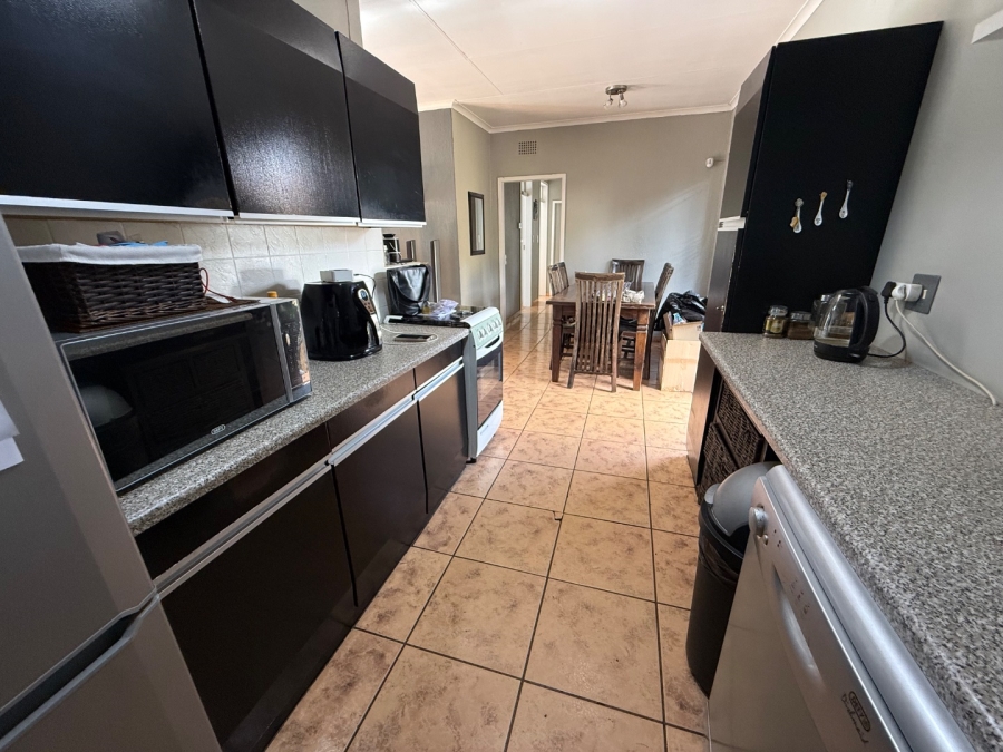 3 Bedroom Property for Sale in Parkrand Gauteng