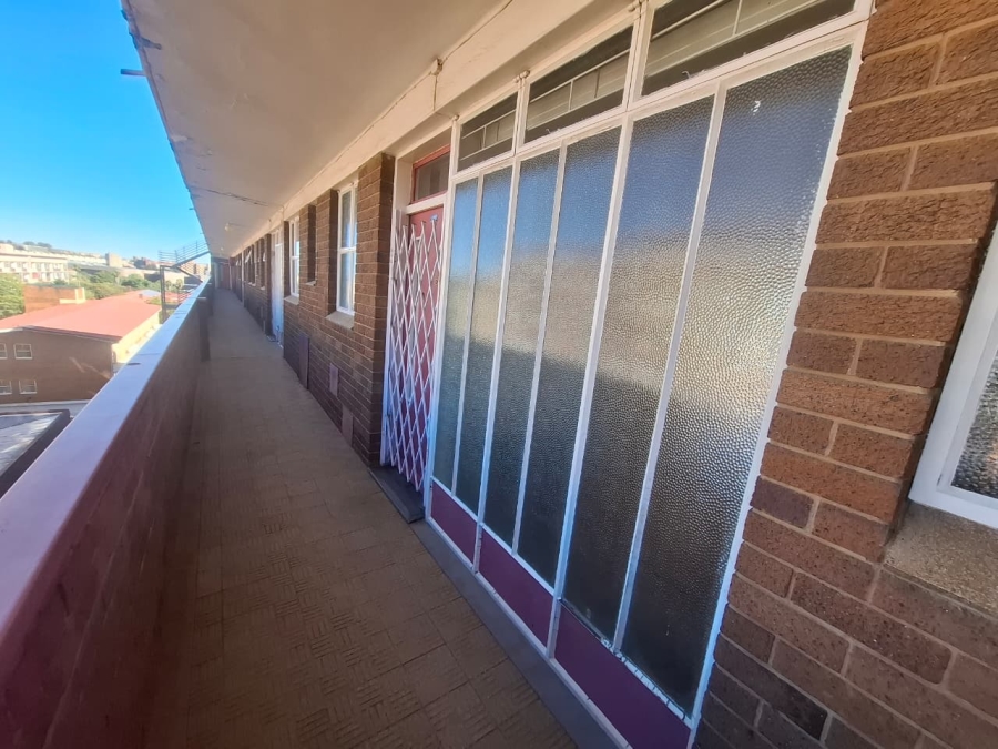 To Let 2 Bedroom Property for Rent in Muckleneuk Gauteng