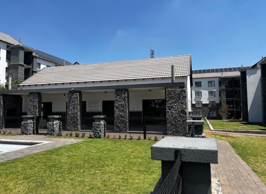 2 Bedroom Property for Sale in Glen Marais Gauteng