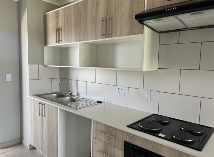 2 Bedroom Property for Sale in Glen Marais Gauteng