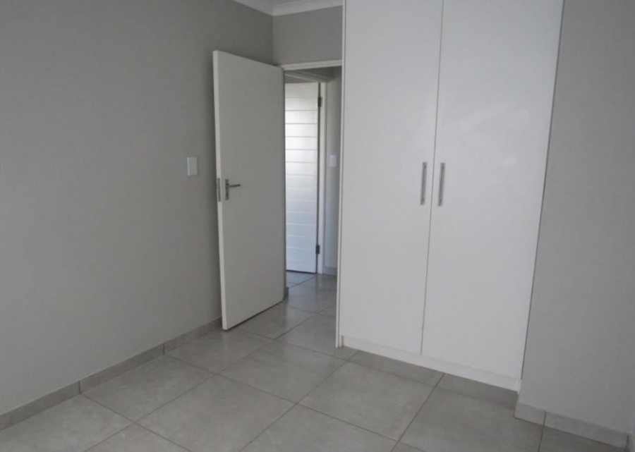 2 Bedroom Property for Sale in Glen Marais Gauteng