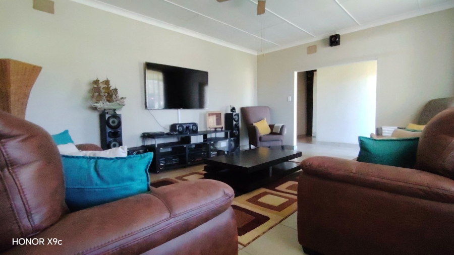 4 Bedroom Property for Sale in Rothdene Gauteng