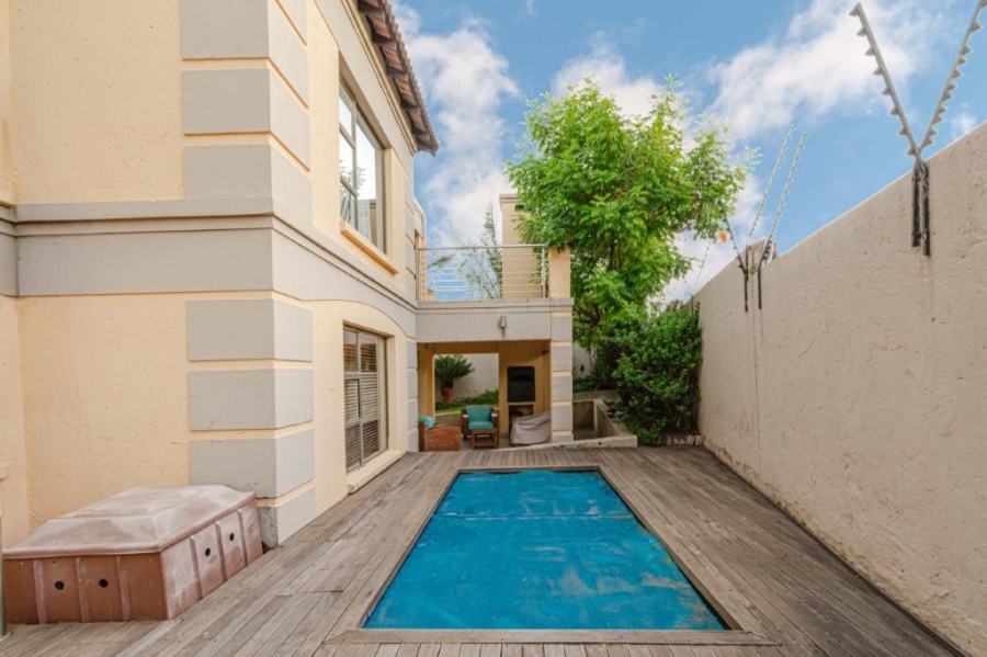 4 Bedroom Property for Sale in Noordhang Gauteng
