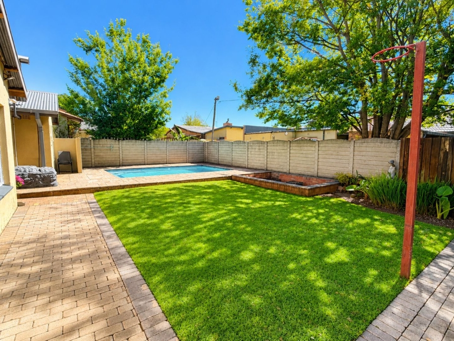 3 Bedroom Property for Sale in Vanderbijlpark SE 1 Gauteng
