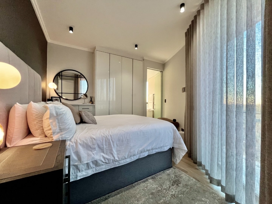 2 Bedroom Property for Sale in Waterfall Gauteng