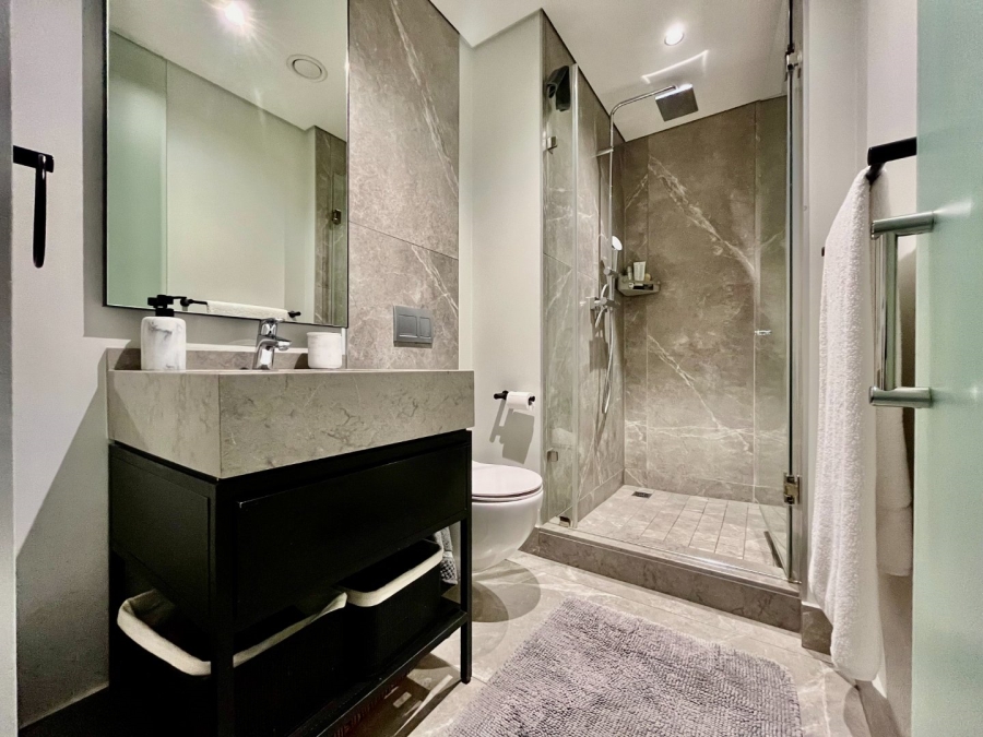 2 Bedroom Property for Sale in Waterfall Gauteng