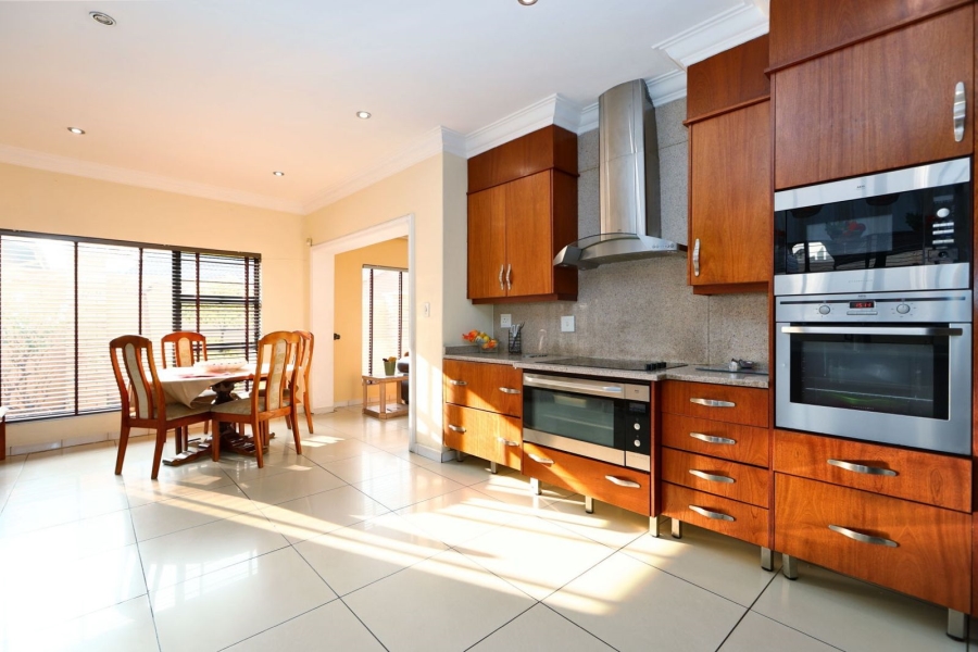 5 Bedroom Property for Sale in Country View Gauteng