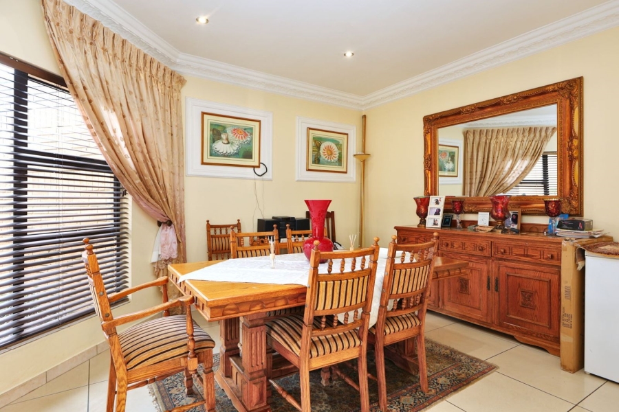 5 Bedroom Property for Sale in Country View Gauteng