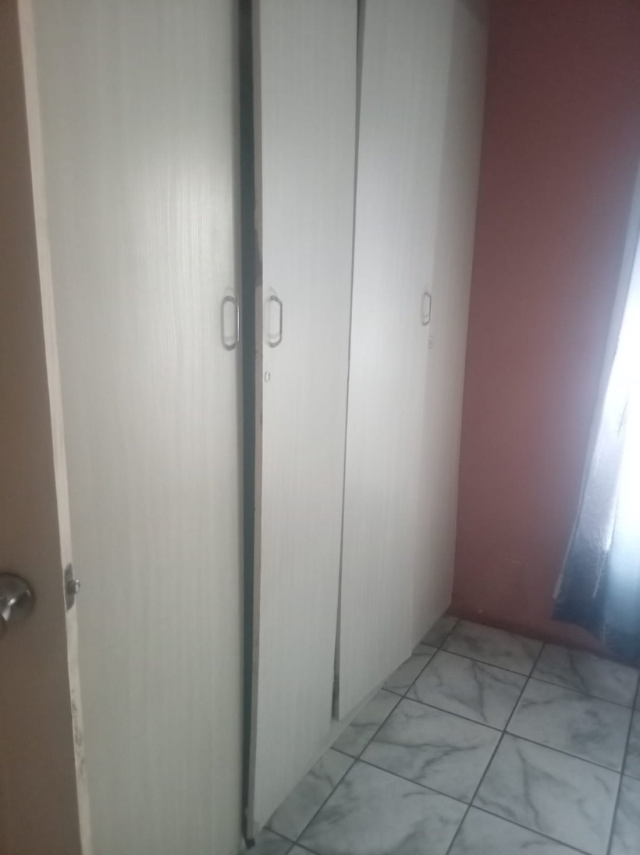 7 Bedroom Property for Sale in Daveyton Gauteng