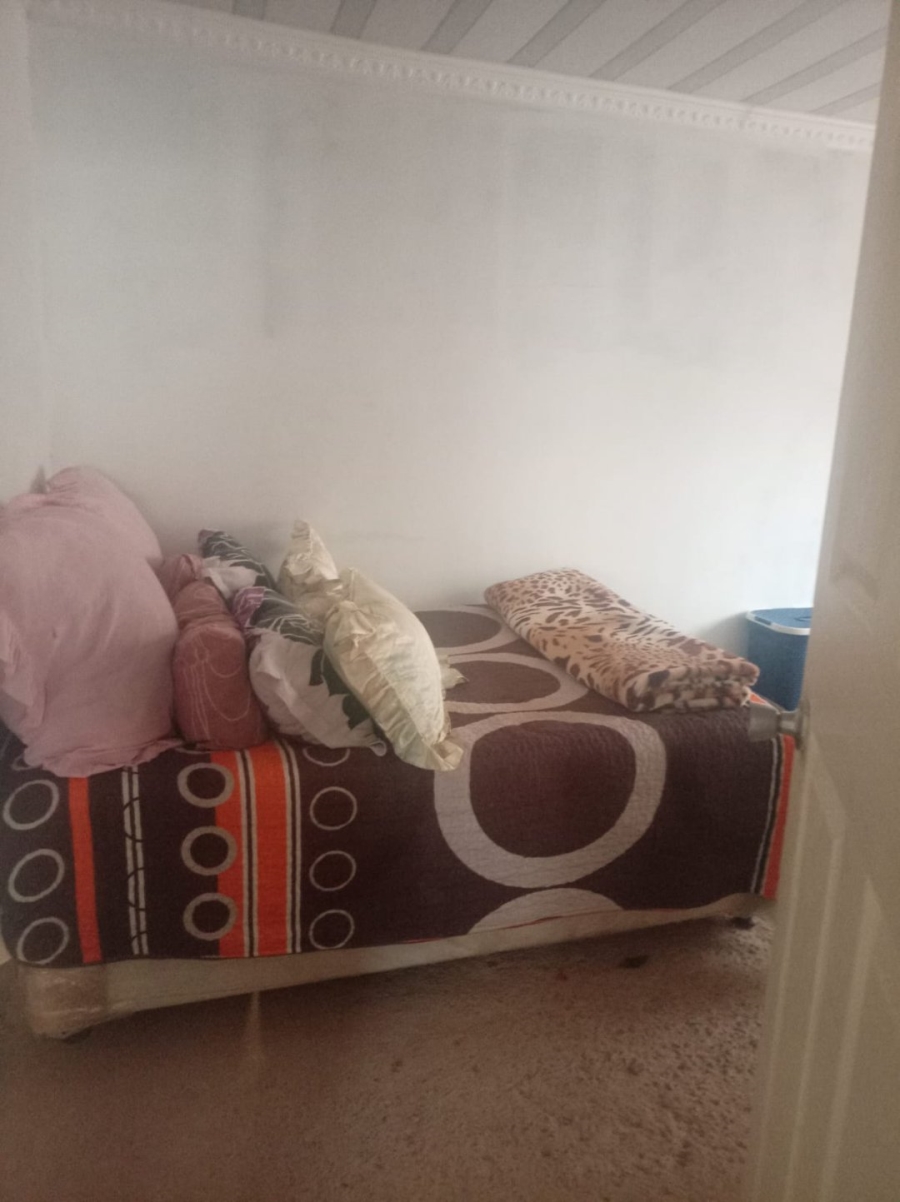 7 Bedroom Property for Sale in Daveyton Gauteng