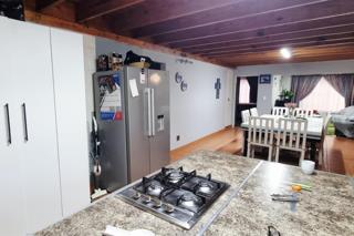 4 Bedroom Property for Sale in Glen Marais Gauteng