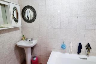 4 Bedroom Property for Sale in Glen Marais Gauteng