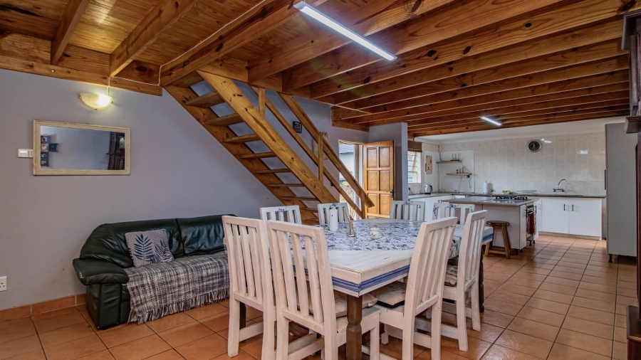 4 Bedroom Property for Sale in Glen Marais Gauteng