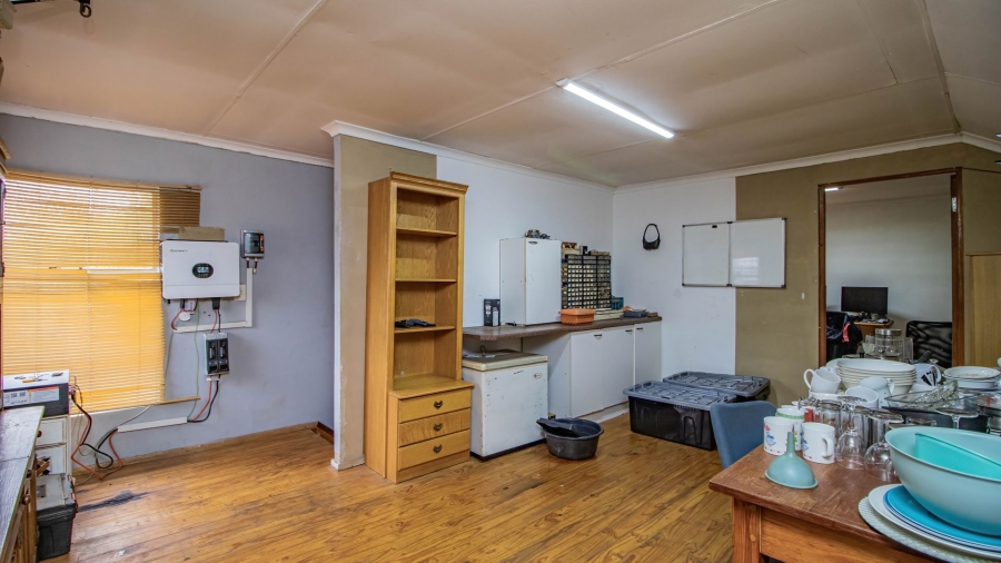 4 Bedroom Property for Sale in Glen Marais Gauteng