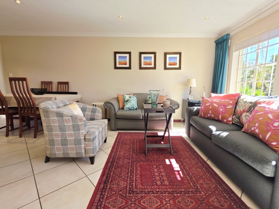 2 Bedroom Property for Sale in La Montagne Gauteng