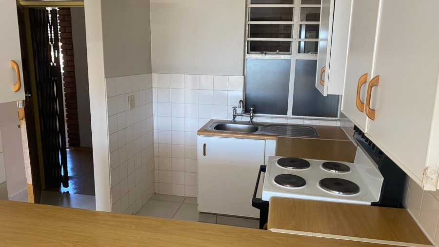 2 Bedroom Property for Sale in Deerness Gauteng