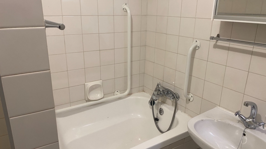 2 Bedroom Property for Sale in Deerness Gauteng