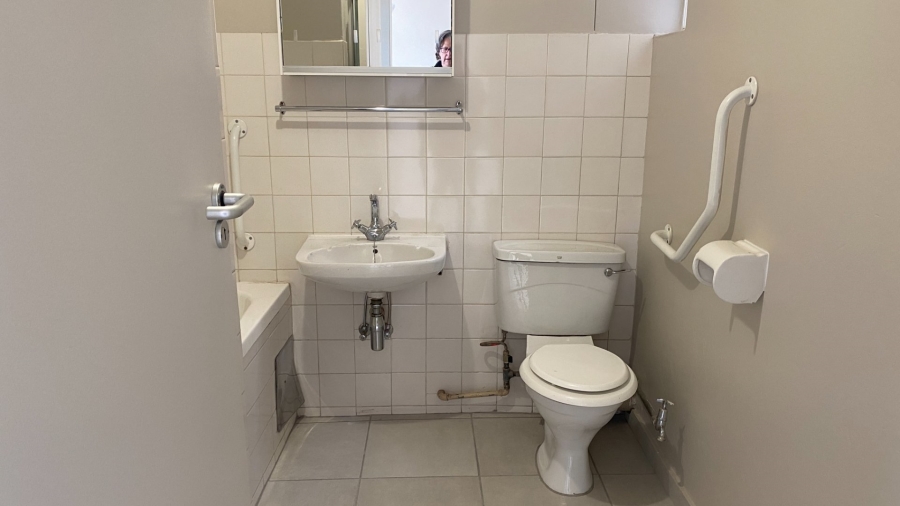 2 Bedroom Property for Sale in Deerness Gauteng