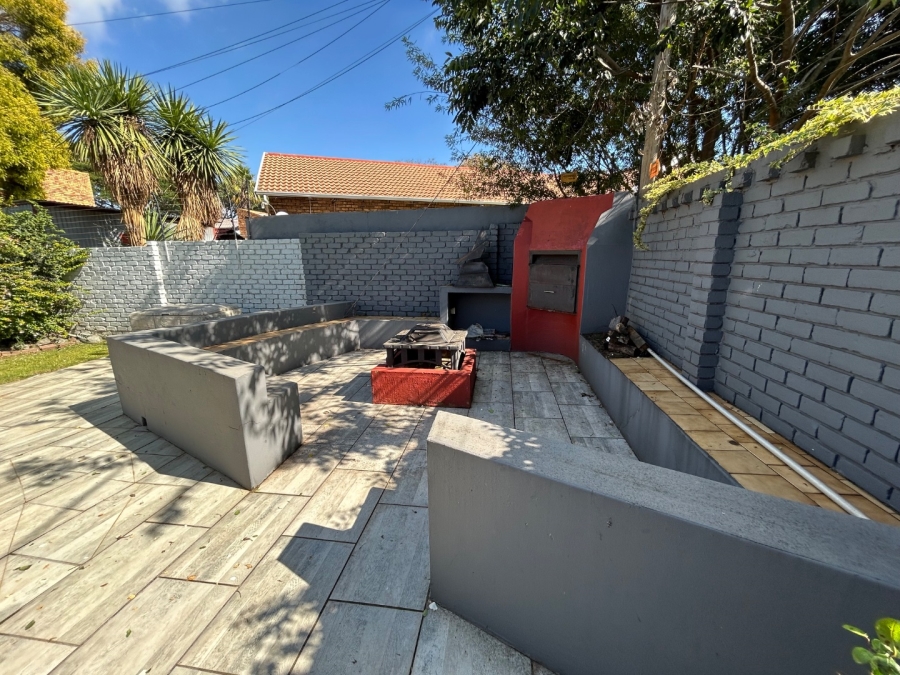 To Let 3 Bedroom Property for Rent in Sunward Park Gauteng