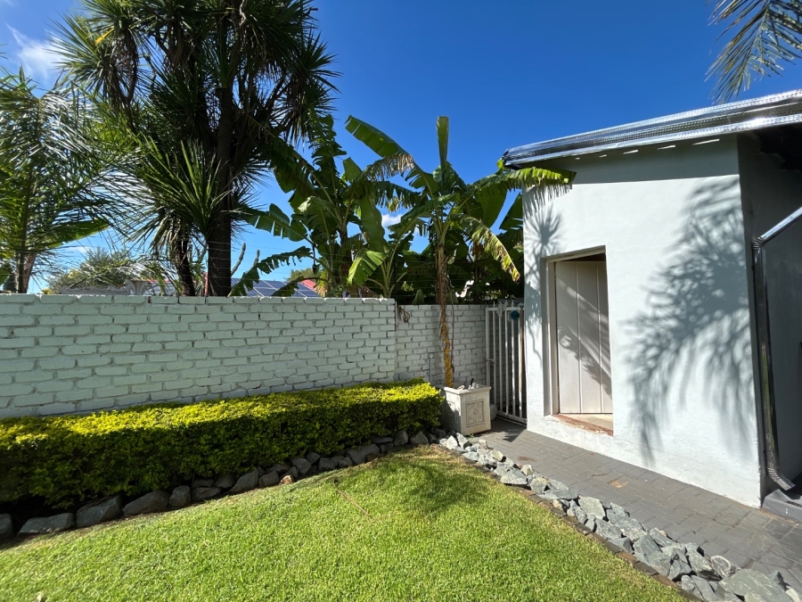 To Let 3 Bedroom Property for Rent in Sunward Park Gauteng