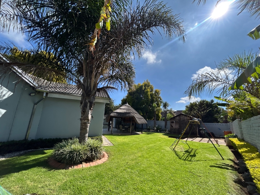 To Let 3 Bedroom Property for Rent in Sunward Park Gauteng