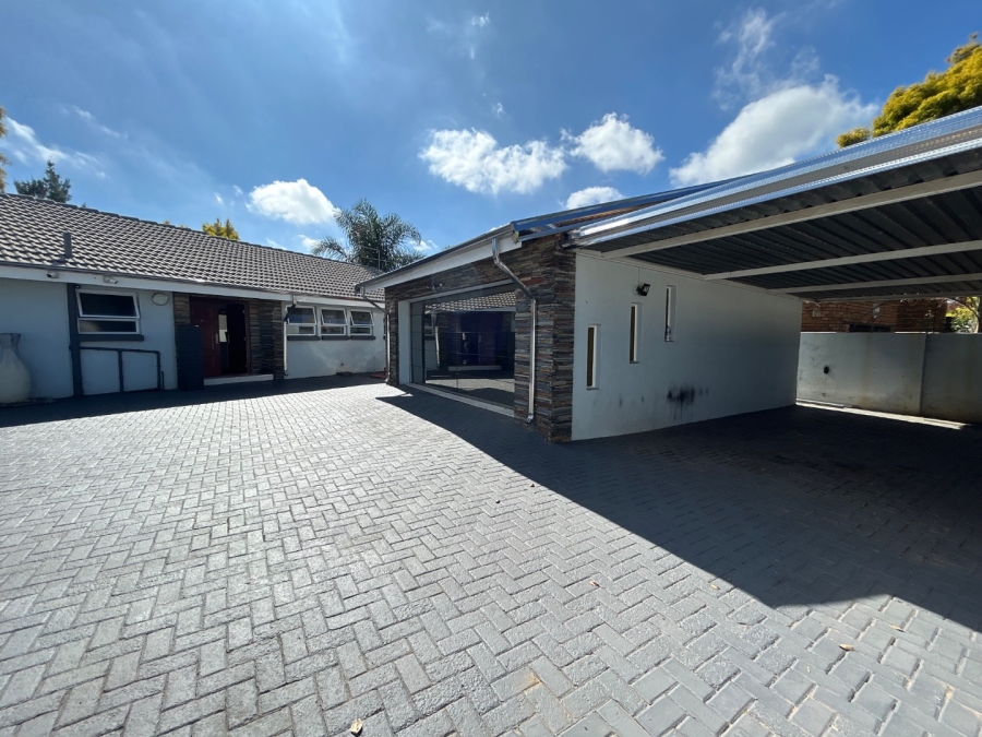 To Let 3 Bedroom Property for Rent in Sunward Park Gauteng