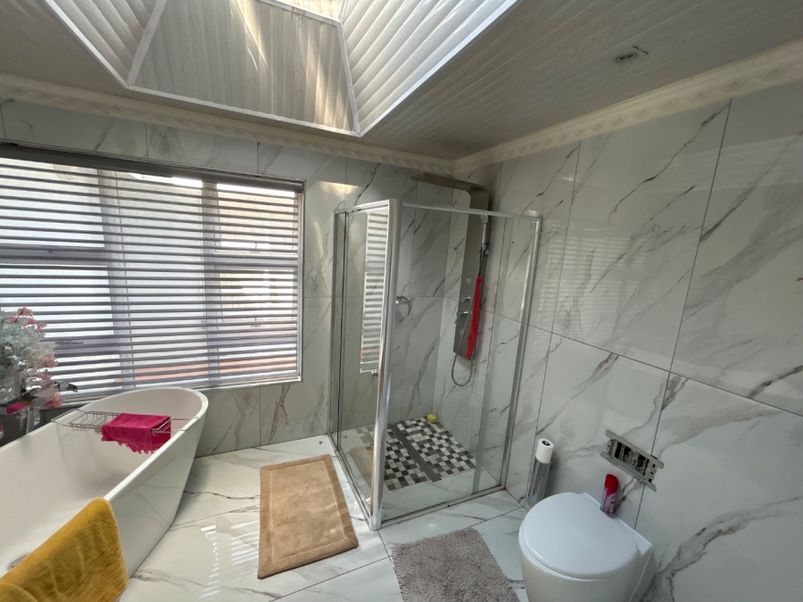 To Let 3 Bedroom Property for Rent in Sunward Park Gauteng