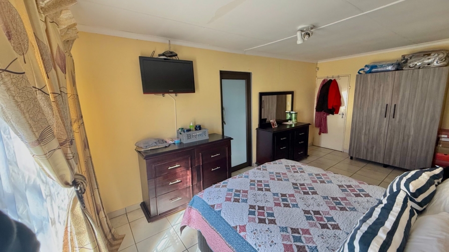 3 Bedroom Property for Sale in Goudrand Gauteng