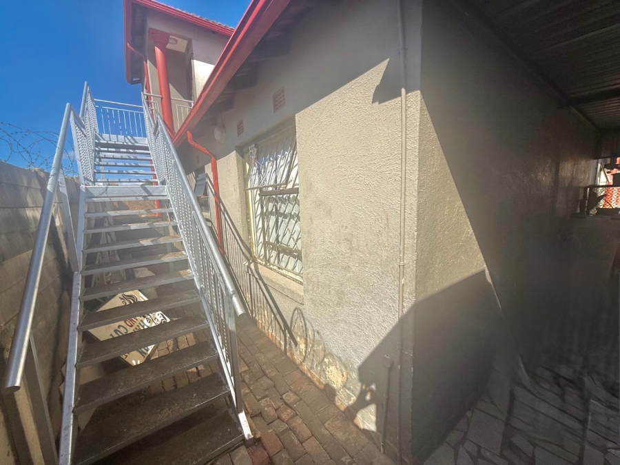 3 Bedroom Property for Sale in Goudrand Gauteng
