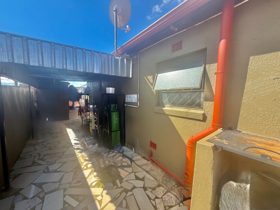 3 Bedroom Property for Sale in Goudrand Gauteng