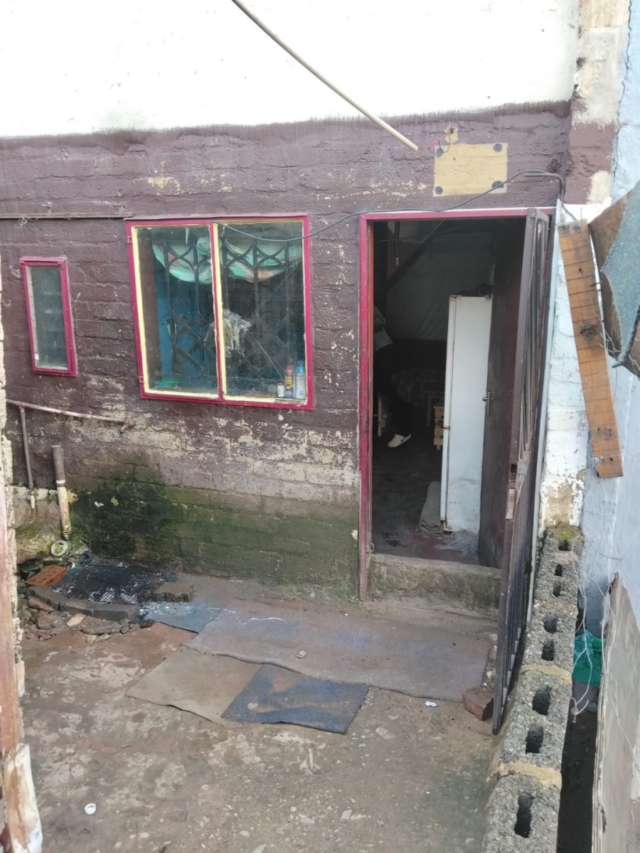 1 Bedroom Property for Sale in Roodepoort Central Gauteng