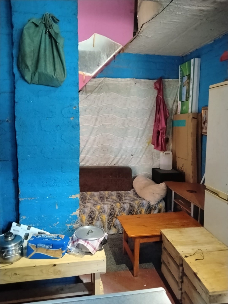 1 Bedroom Property for Sale in Roodepoort Central Gauteng
