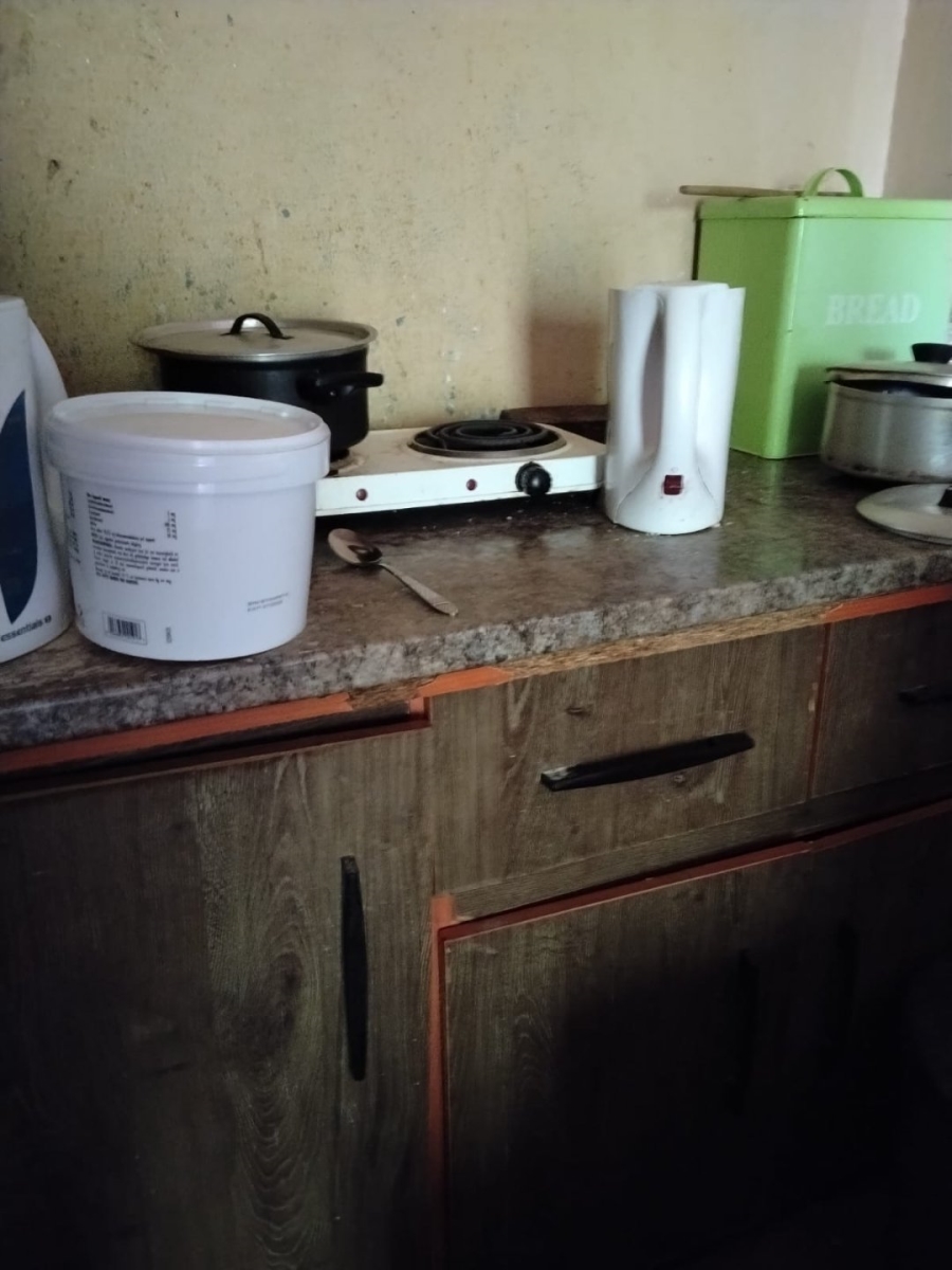 1 Bedroom Property for Sale in Roodepoort Central Gauteng