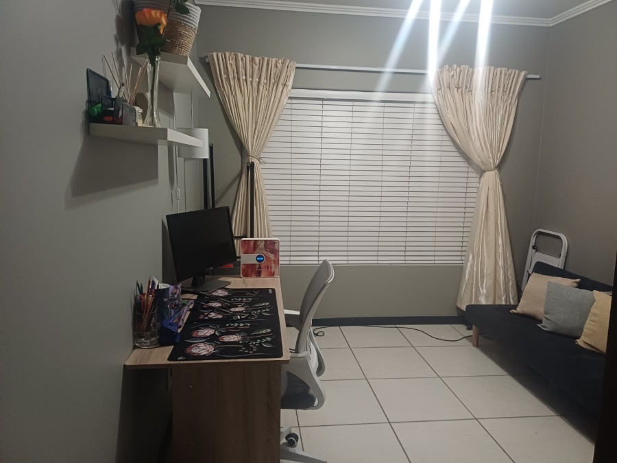 2 Bedroom Property for Sale in Acacia Gauteng