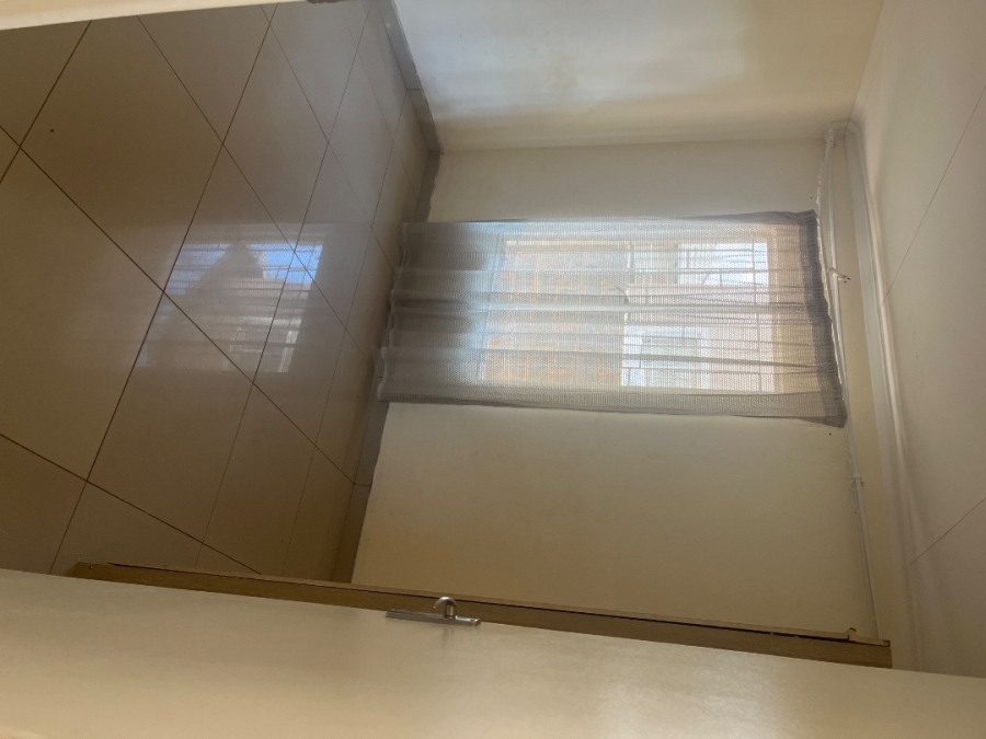 2 Bedroom Property for Sale in Witpoortjie Gauteng
