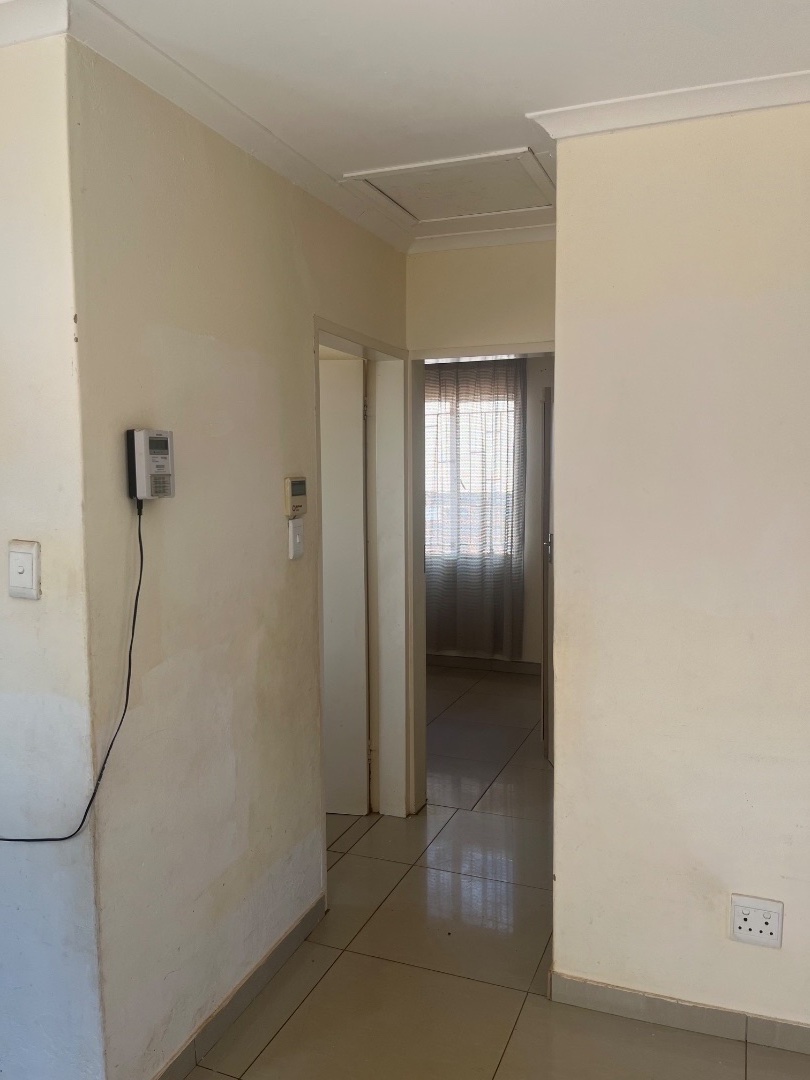 2 Bedroom Property for Sale in Witpoortjie Gauteng