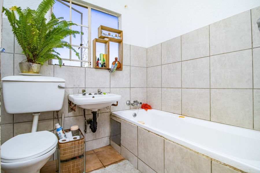 2 Bedroom Property for Sale in Eden Glen Gauteng