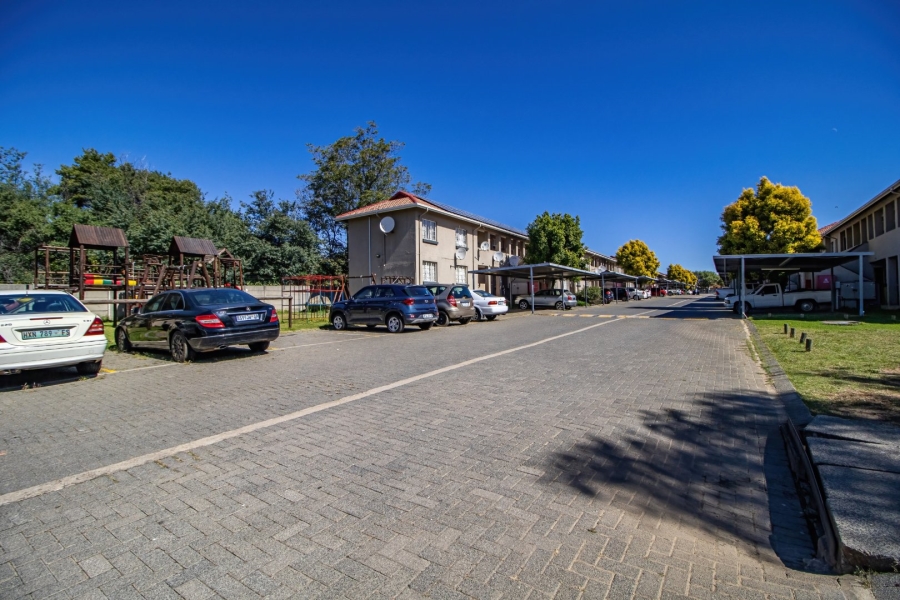 2 Bedroom Property for Sale in Eden Glen Gauteng