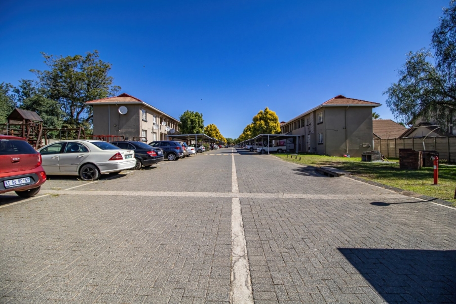 2 Bedroom Property for Sale in Eden Glen Gauteng