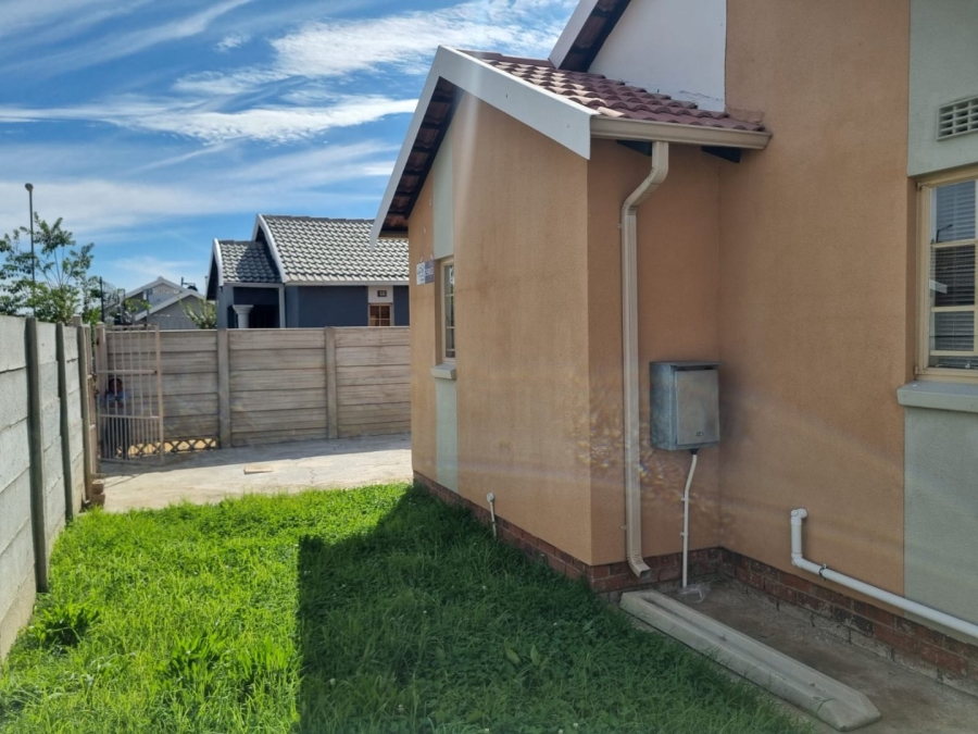 2 Bedroom Property for Sale in Sky City Gauteng