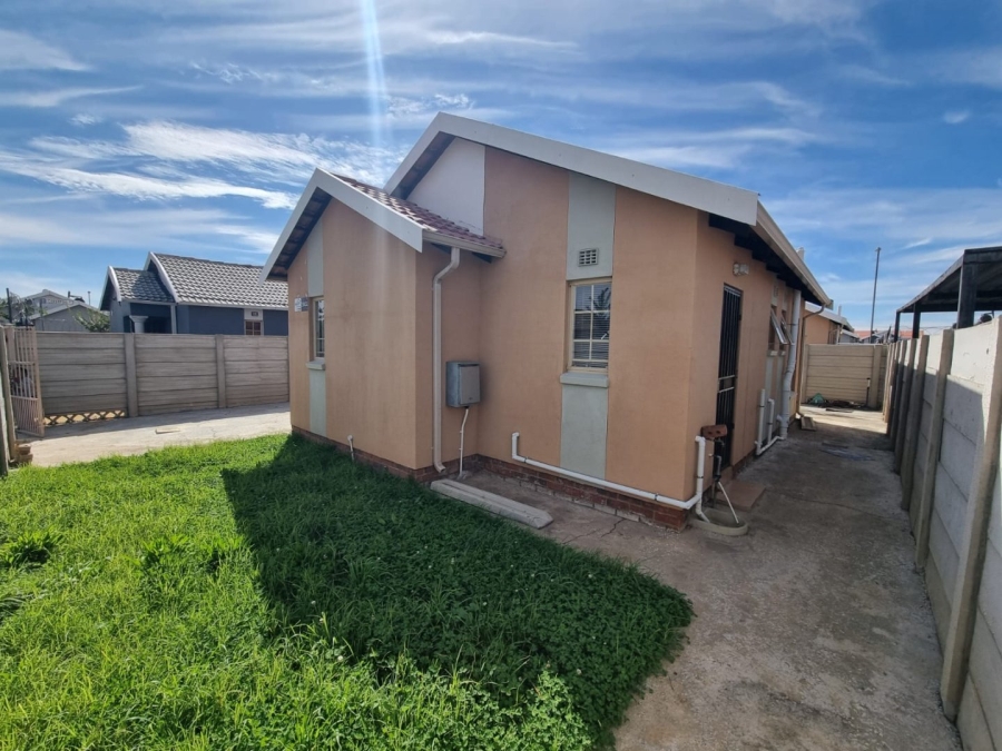 2 Bedroom Property for Sale in Sky City Gauteng