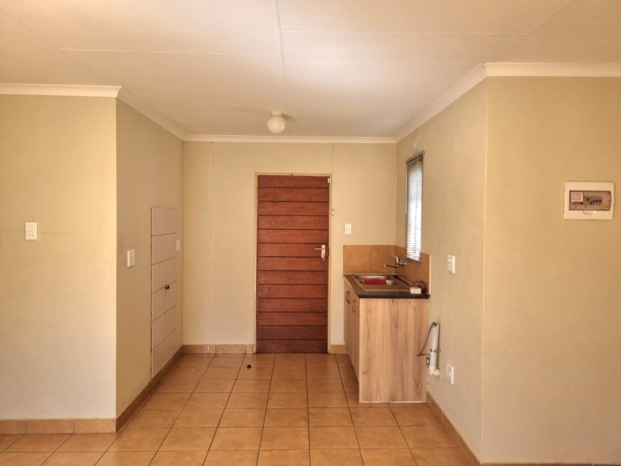 2 Bedroom Property for Sale in Sky City Gauteng