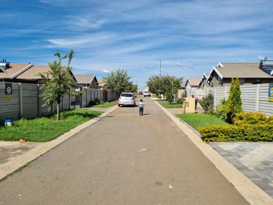 2 Bedroom Property for Sale in Sky City Gauteng