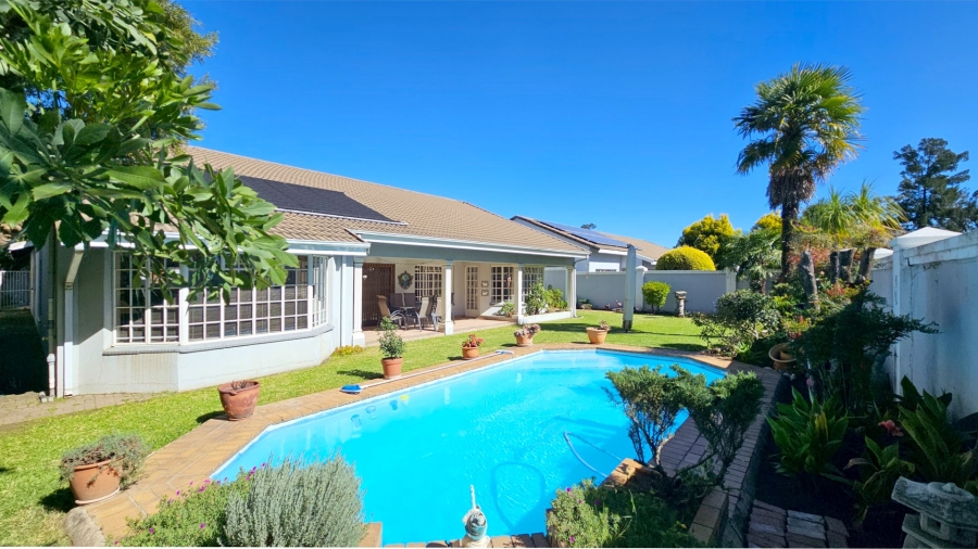 3 Bedroom Property for Sale in Three Rivers Proper Gauteng
