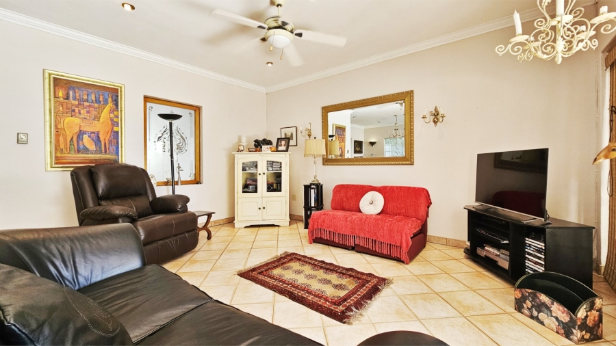 3 Bedroom Property for Sale in Three Rivers Proper Gauteng